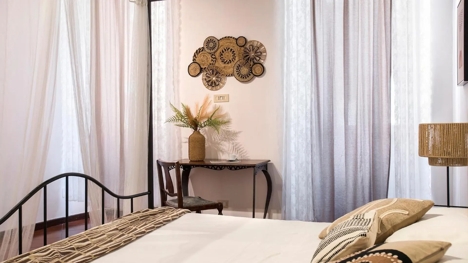 Trevi Fountain House Deluxe Apartment Rome 0*,  Italy